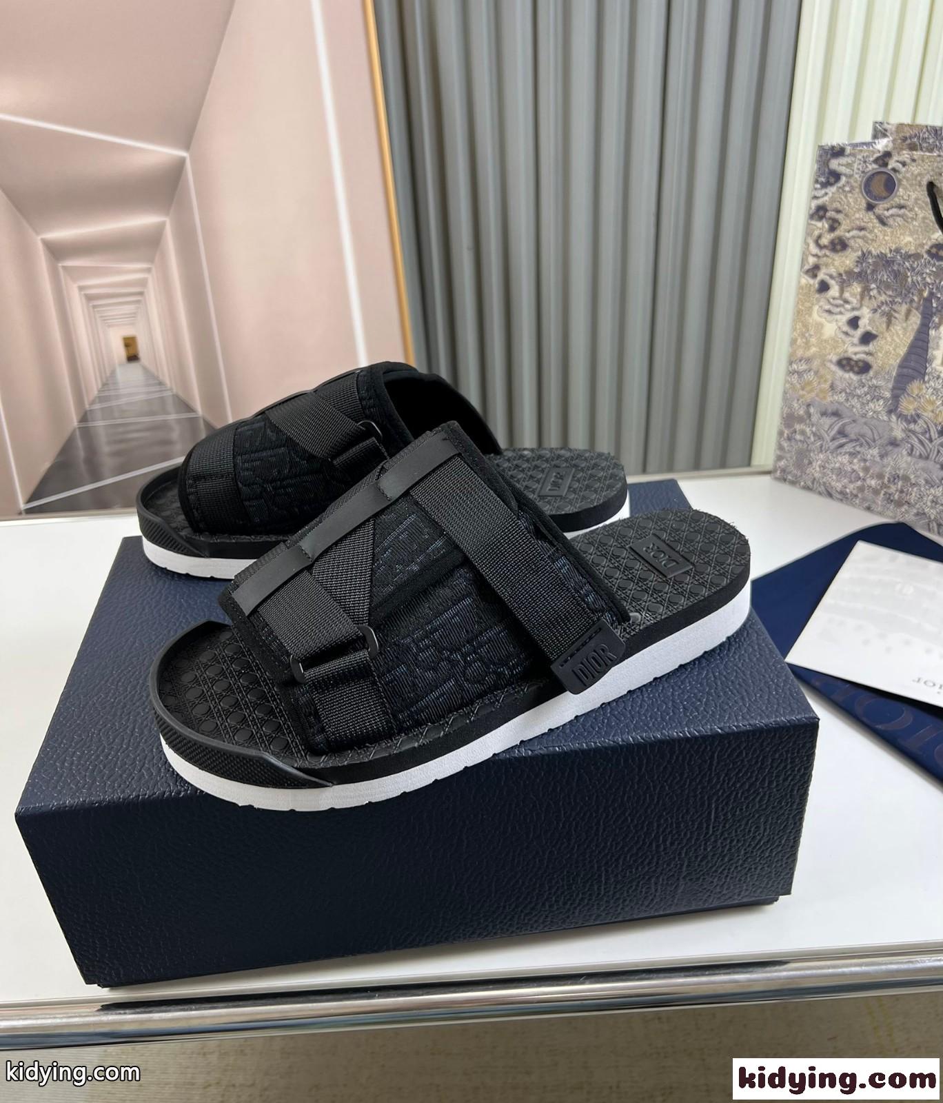 カジュアル 人気 クリスチャン・ディオール サンダル 偽物 メンズ Dior Alpha サンダル-1