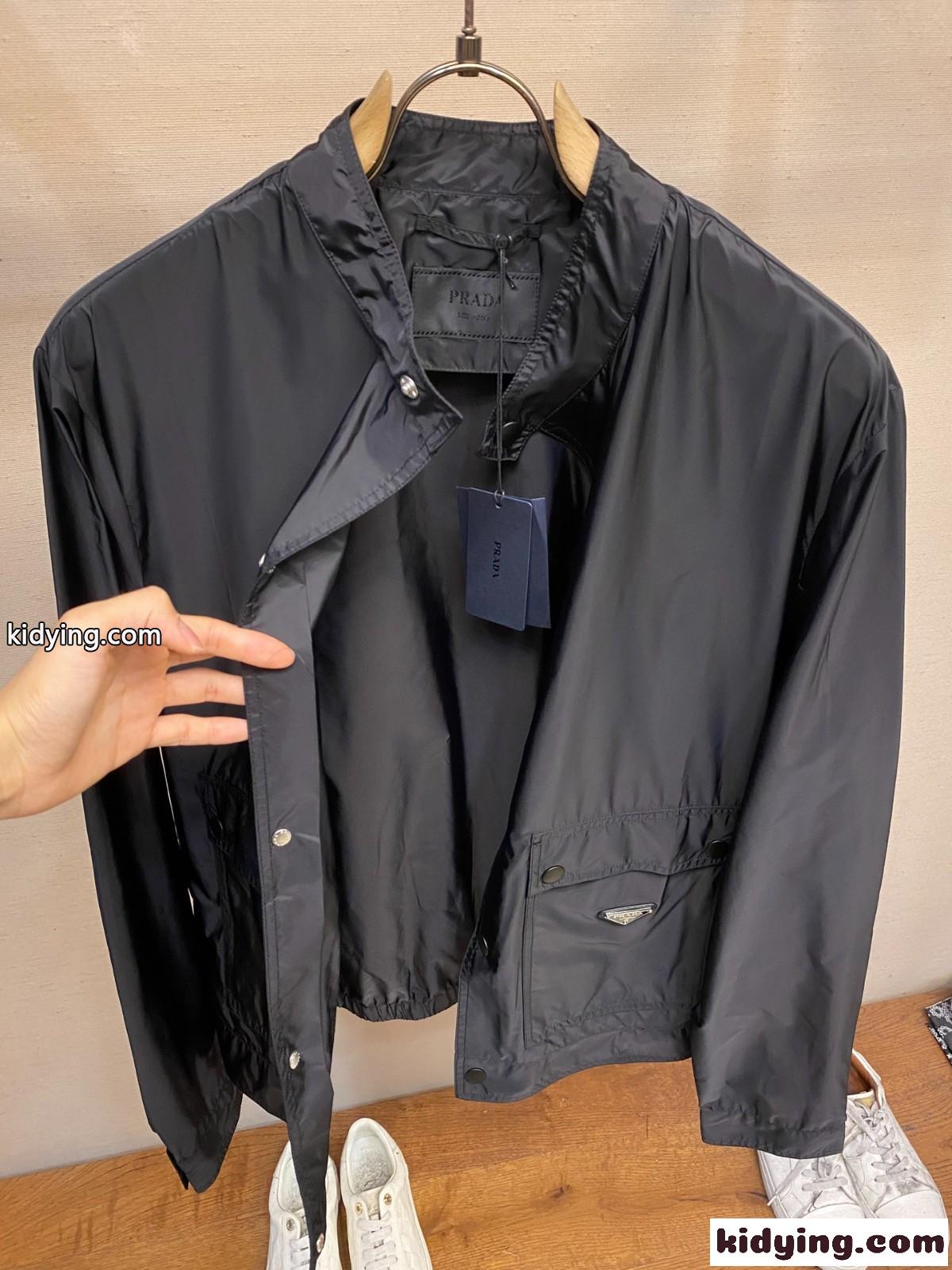 洗練された 人気 プラダ Re-Nylon ジャケット スーパーコピー メンズ ブルゾン-4