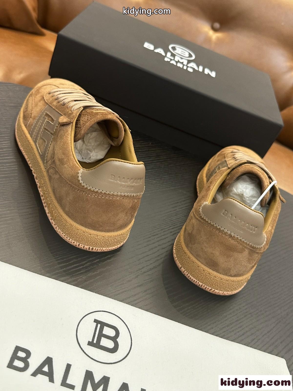 定番 カジュアル バルマン スニーカー スーパーコピー Balmain Swan スエードスニーカー-3