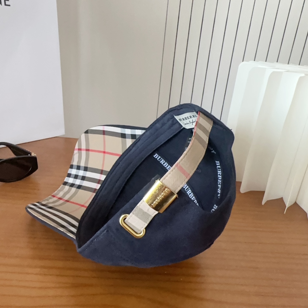 バーバリー キャップ 偽物 おしゃれ 上品 刺繍入り ベースボールキャップ-4