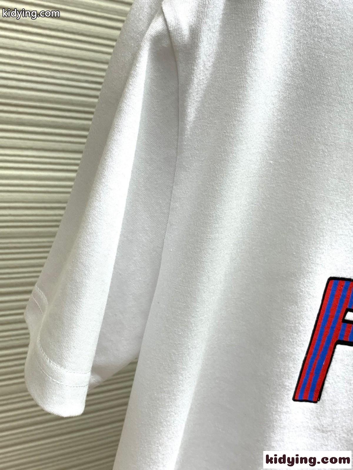 フェンディ Tシャツ コピー 半袖 トップス マルチカラーロゴ入り クルーネック-3