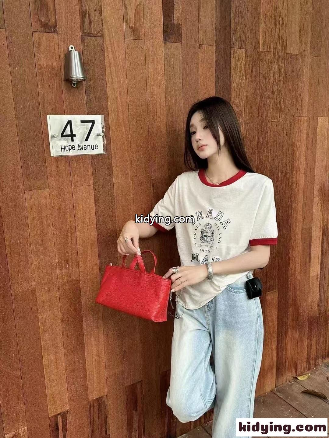 ヴィンテージ プリント クルーネック プラダ Tシャツ 偽物 コットン-5