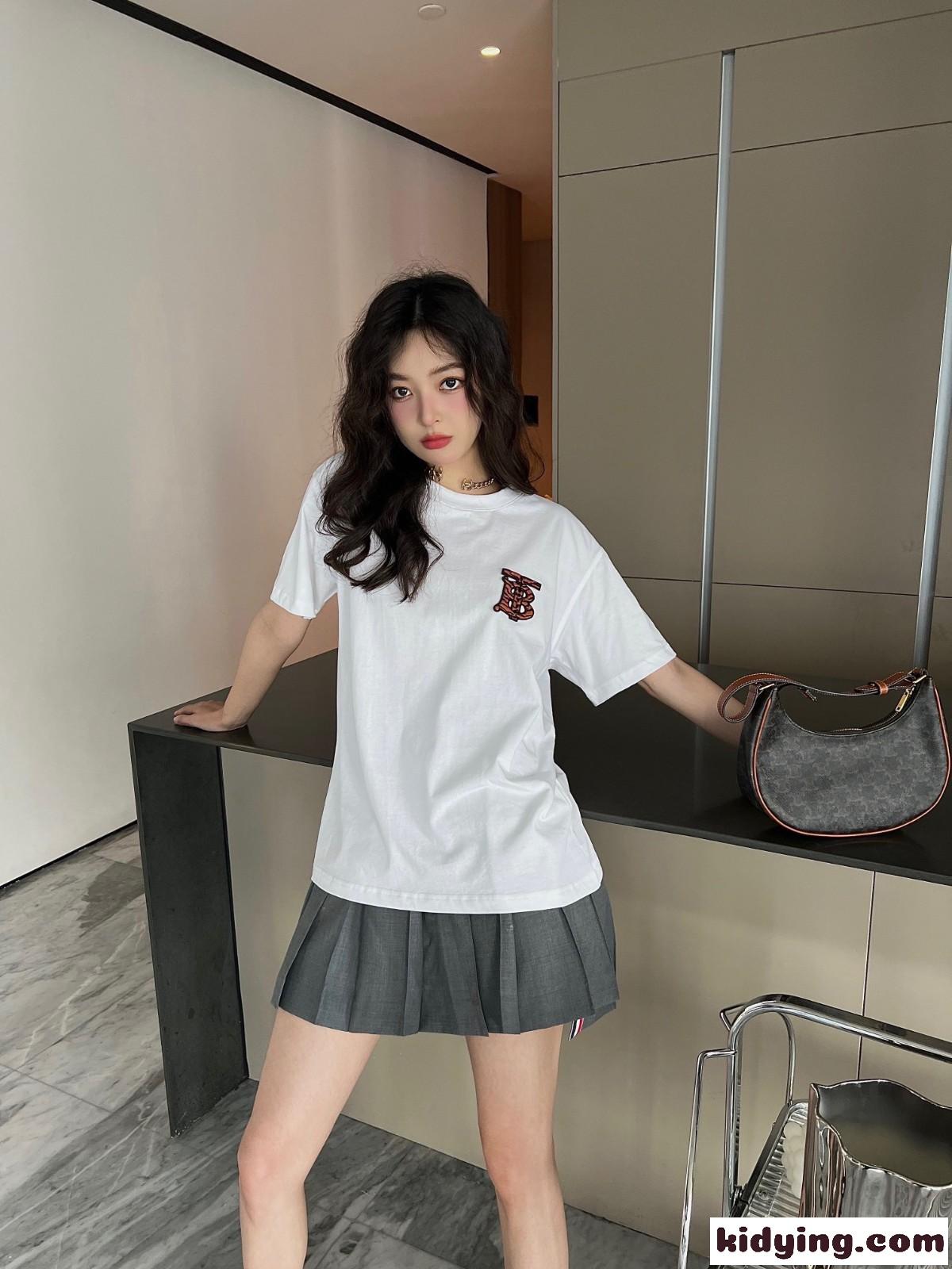 春夏 人気 定番 クルーネック カジュアル ロゴ バーバリー 半袖Tシャツ コピー おしゃれ ゆったり ホワイト ブラック-3