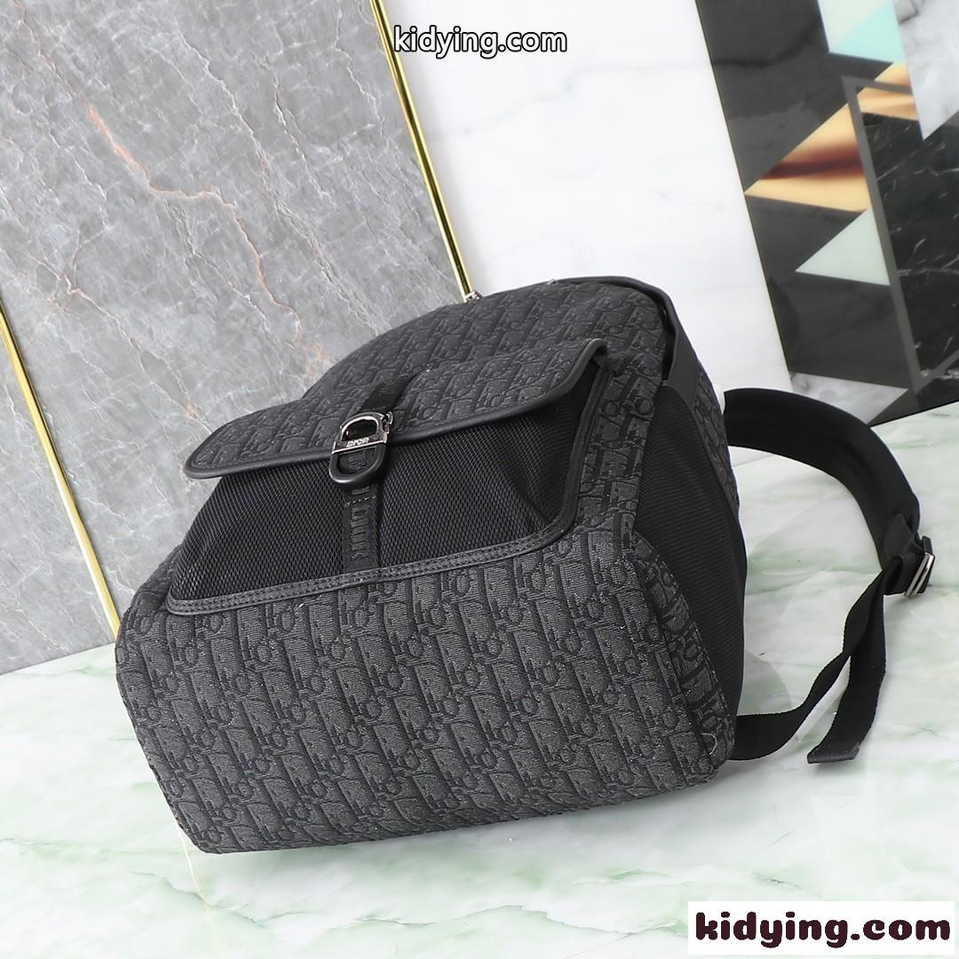 人気 カジュアル Dior 8 バックパック スーパーコピー リュックサック ブラック-3