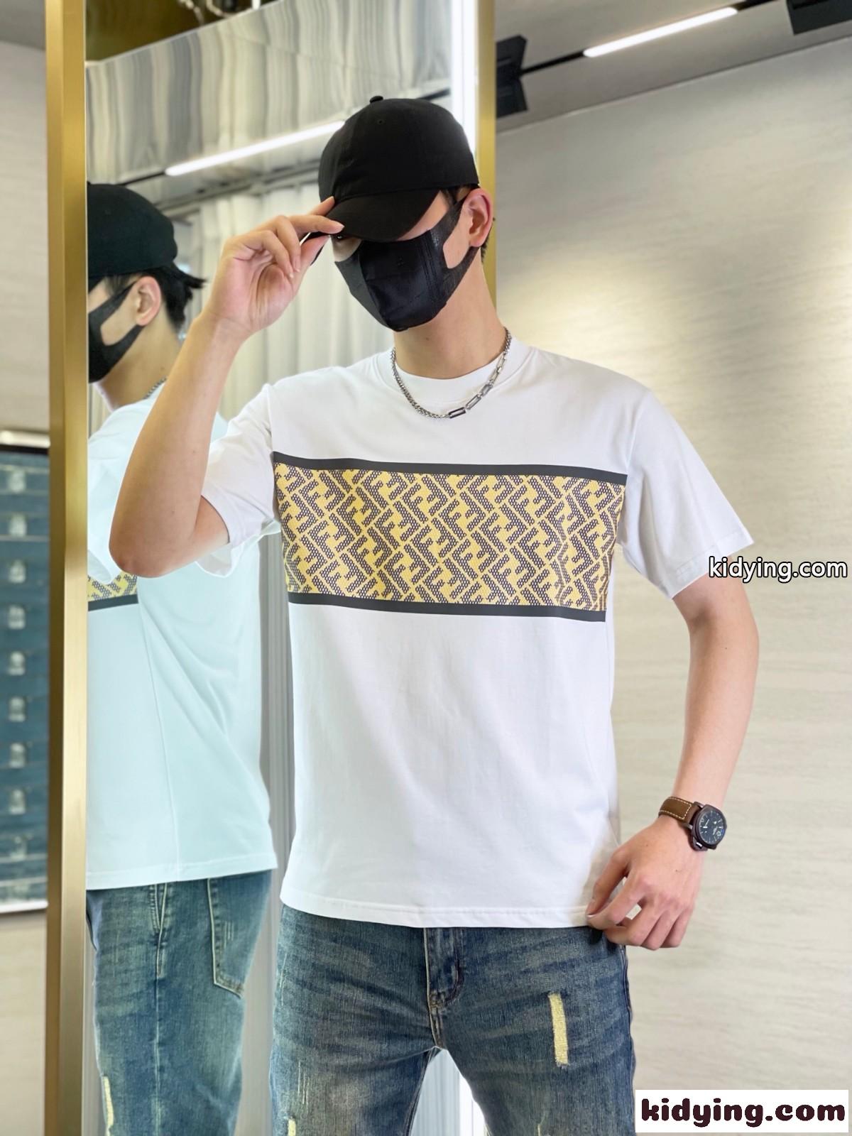 おしゃれ クルーネック FF 半袖Tシャツ フェンディ Tシャツ コピー メンズ ファッション-0