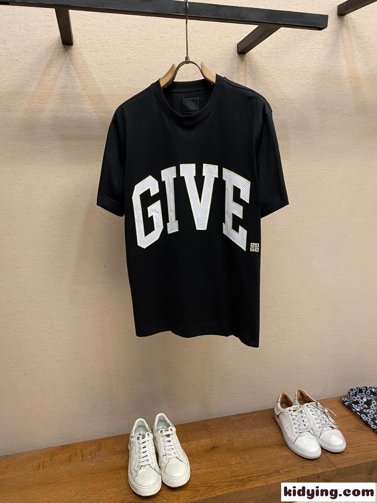 おしゃれ ロゴ入り 半袖Tシャツ ジバンシィ Tシャツ コピー カジュアル-0
