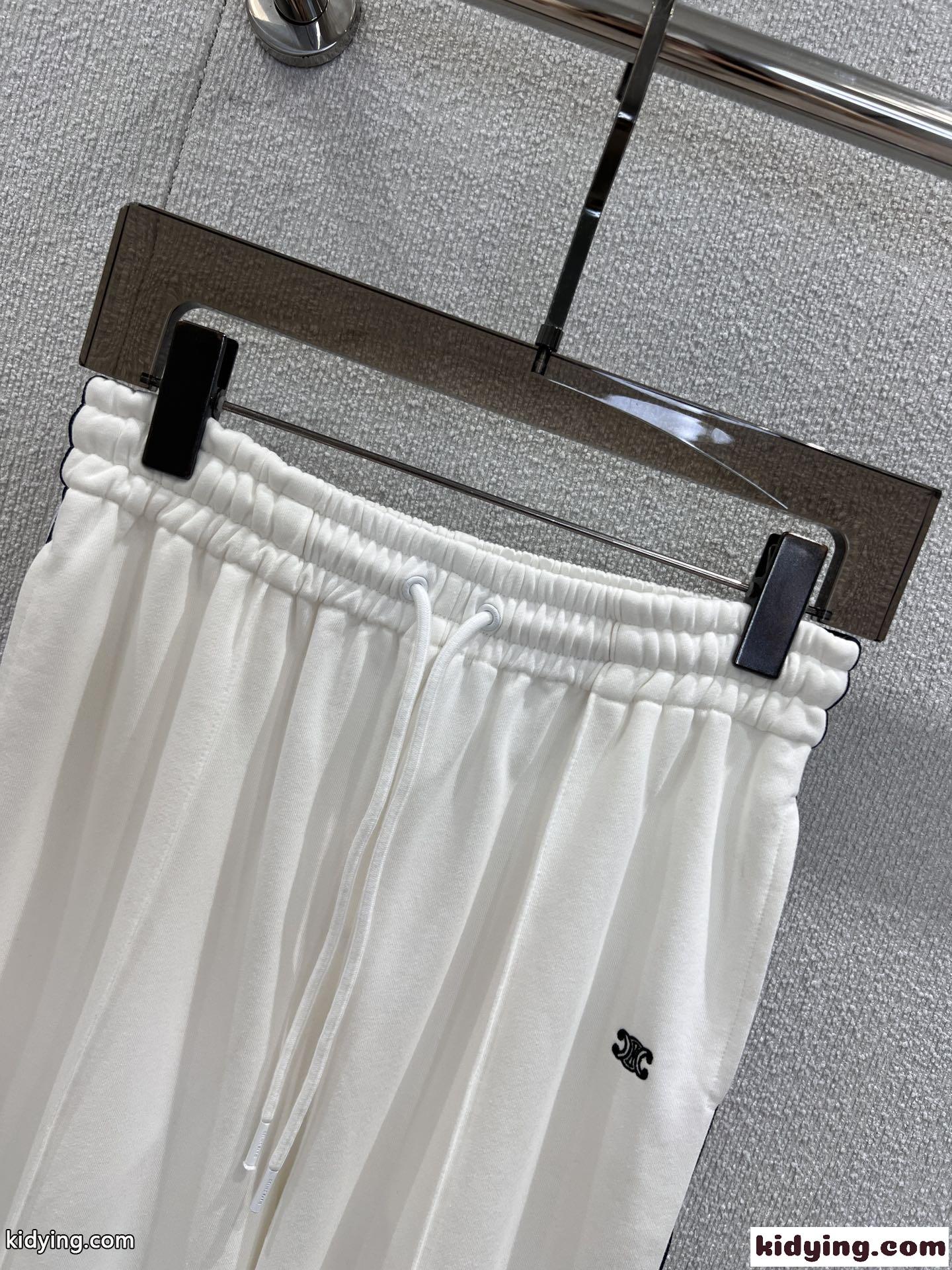 サイドライン コットンパンツ セリーヌ パンツ コピー 合わせやすい-4