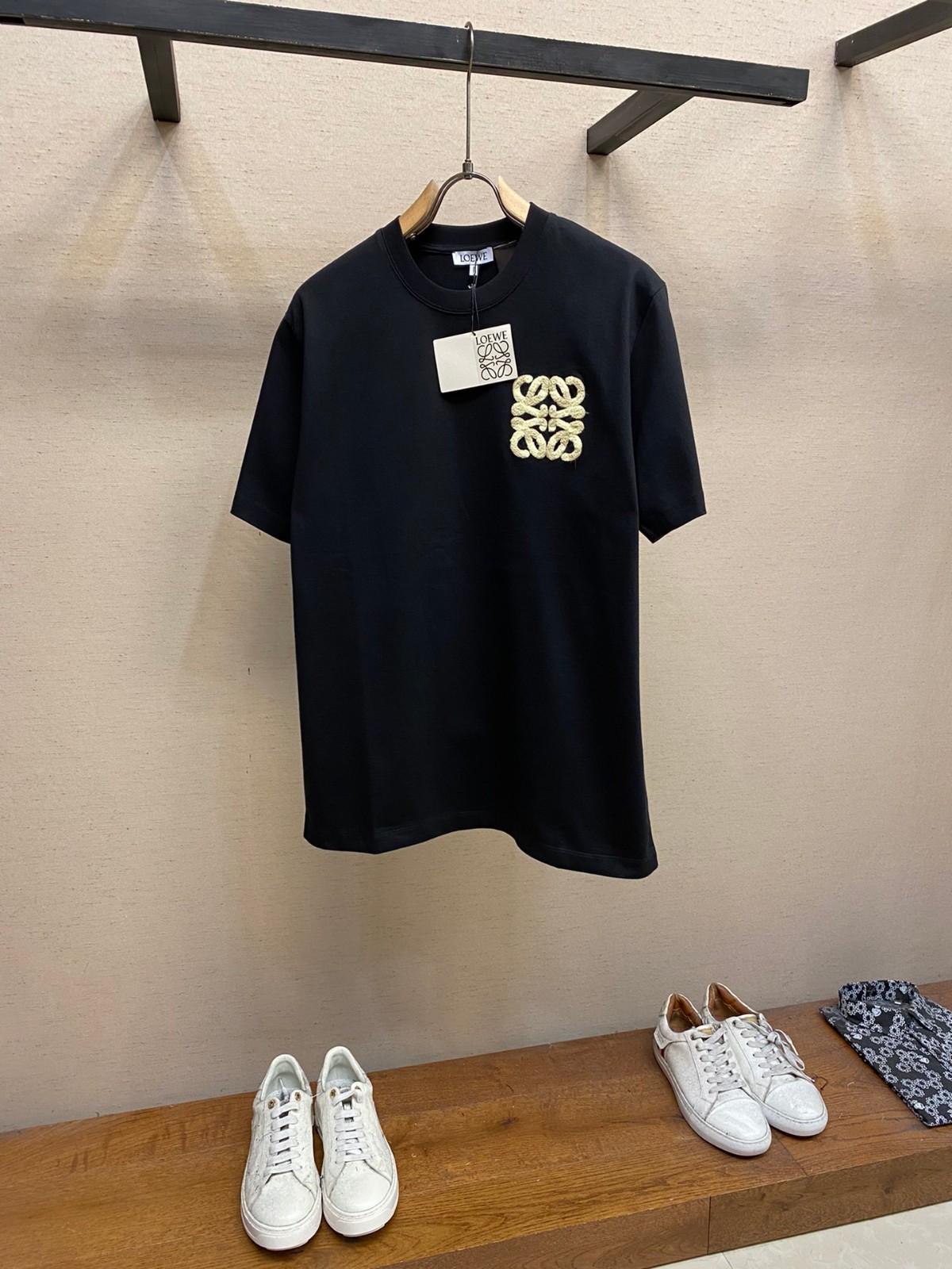 定番 人気 リラックス 半袖Tシャツ ロエベ Tシャツ コピー ユニセックス ブラック-1