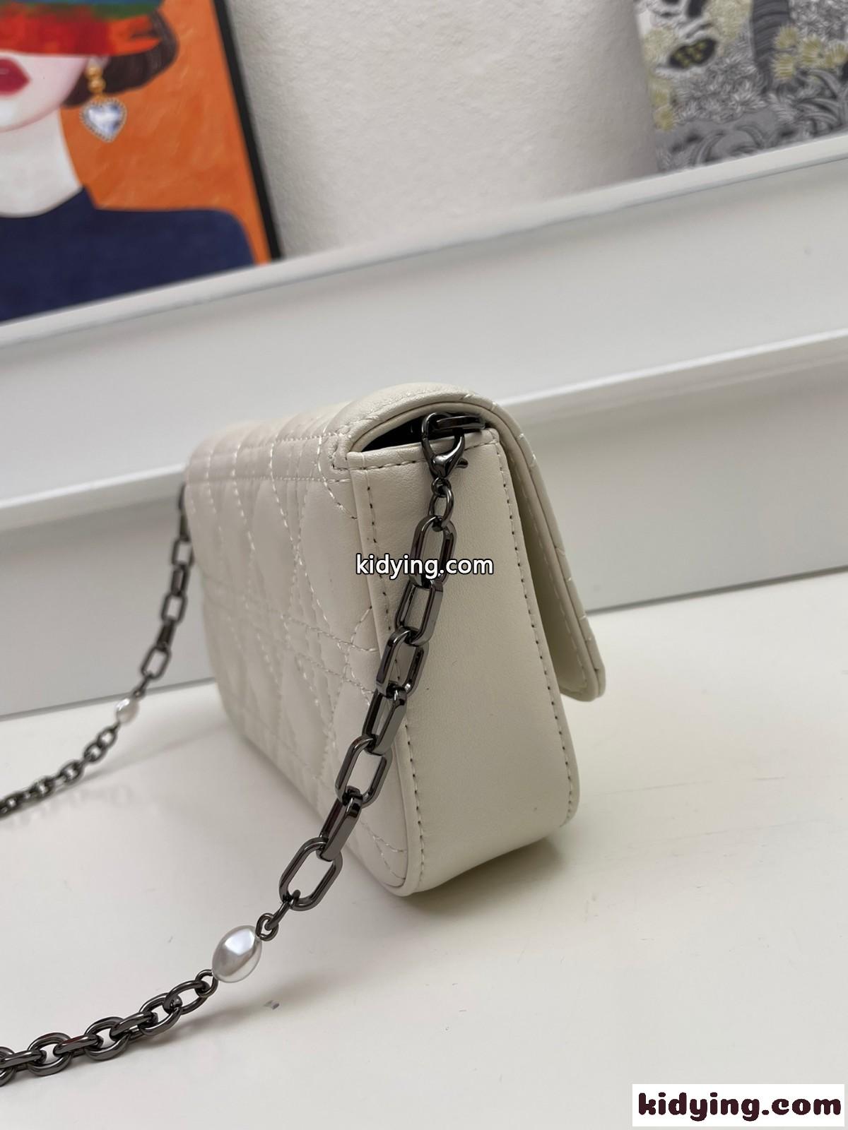 クリスチャン・ディオール バッグ コピー LADY DIOR フォンポーチ ホワイト-0