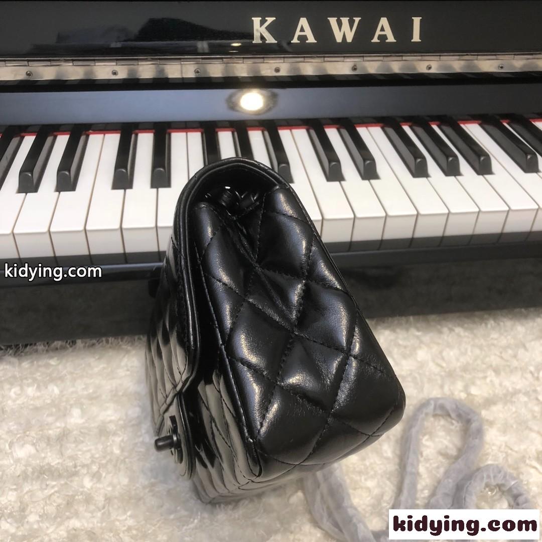 定番 オシャレ コンパクト キルティング 斜め掛け シャネル バッグ 人気 コピー レディース ショルダーバッグ ブラック-1