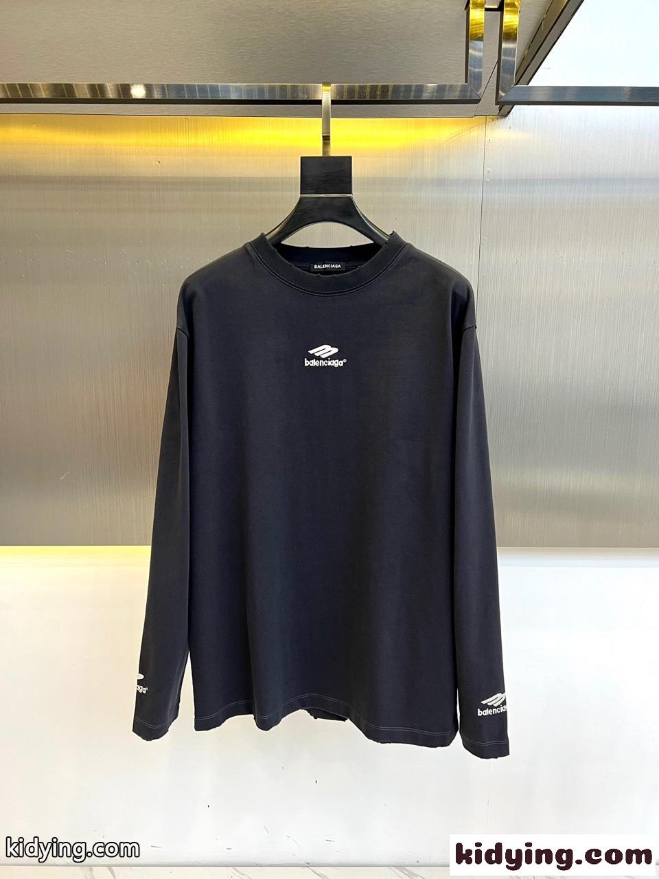 カジュアル 合わせやすい 刺繍入り 長袖Tシャツ バレンシアガ Tシャツ コピー ブラック-0