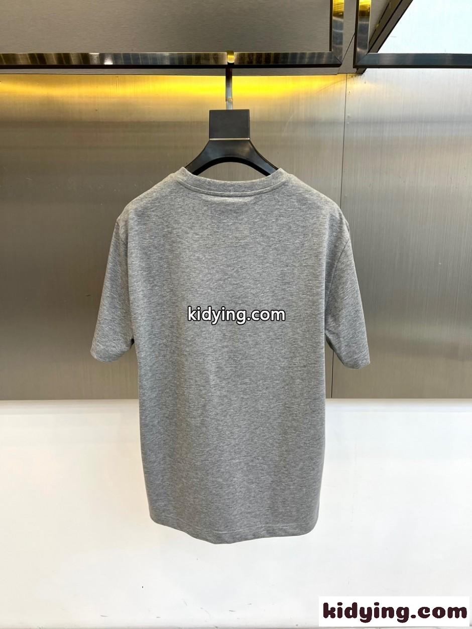 遊び心あふれる プリント 半袖Tシャツ モンクレール Tシャツ 偽物 グレー-4