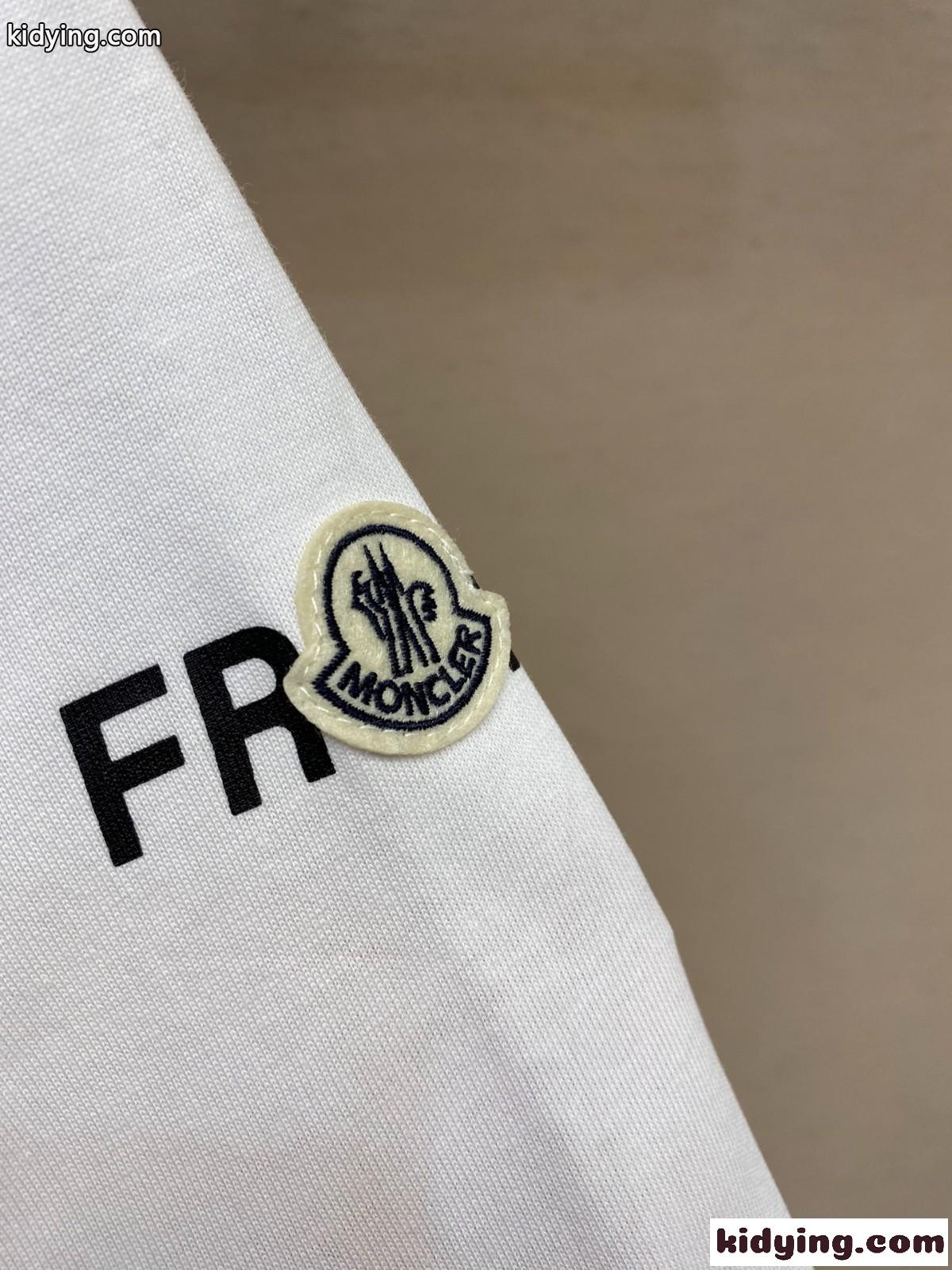 MONCLER X FRGMT Tシャツ 半袖 モンクレール Tシャツ コピー ホワイト-4