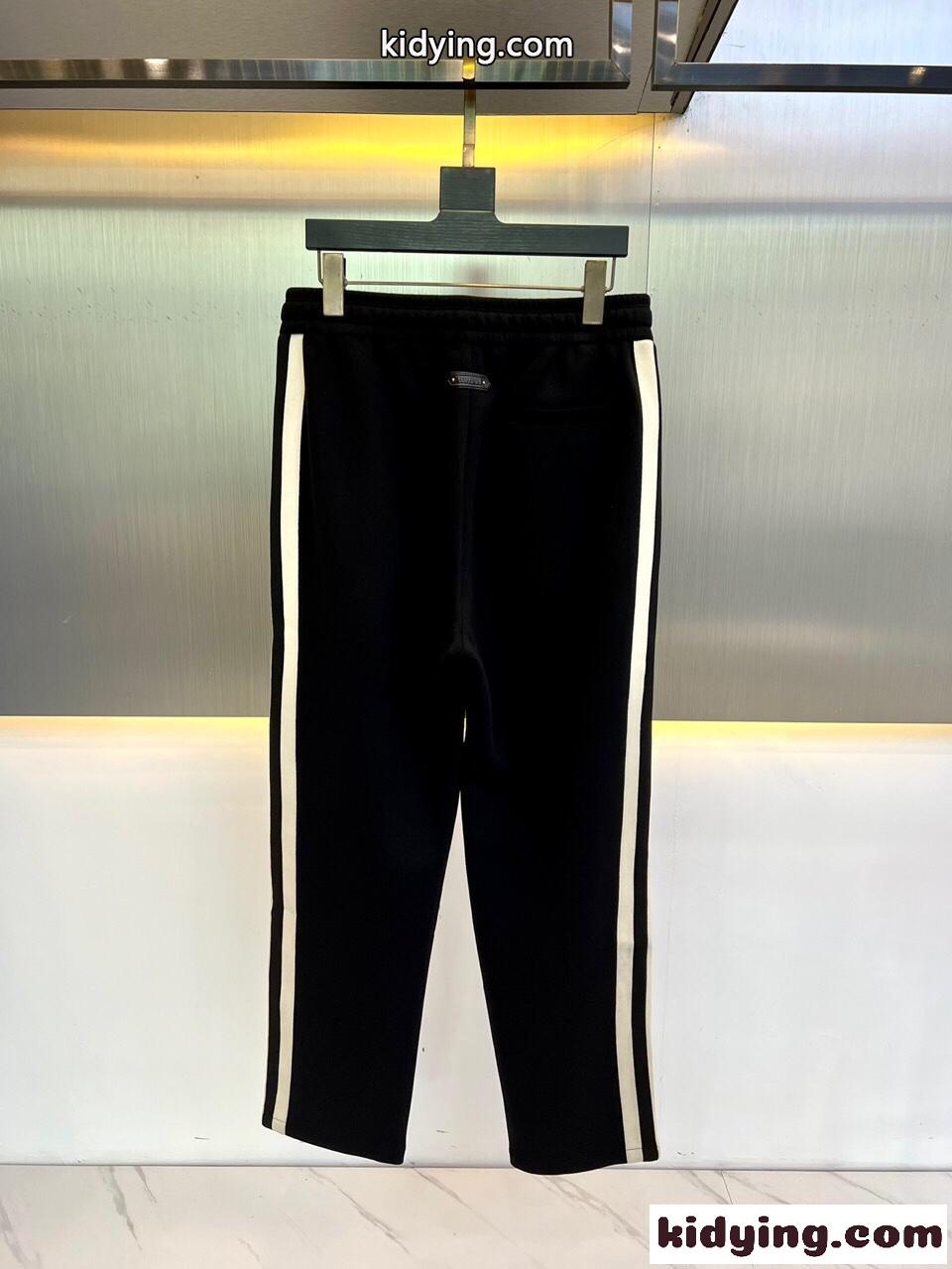 定番 カジュアル おしゃれ コットン グッチ パンツ コピー メンズ ブラック-1