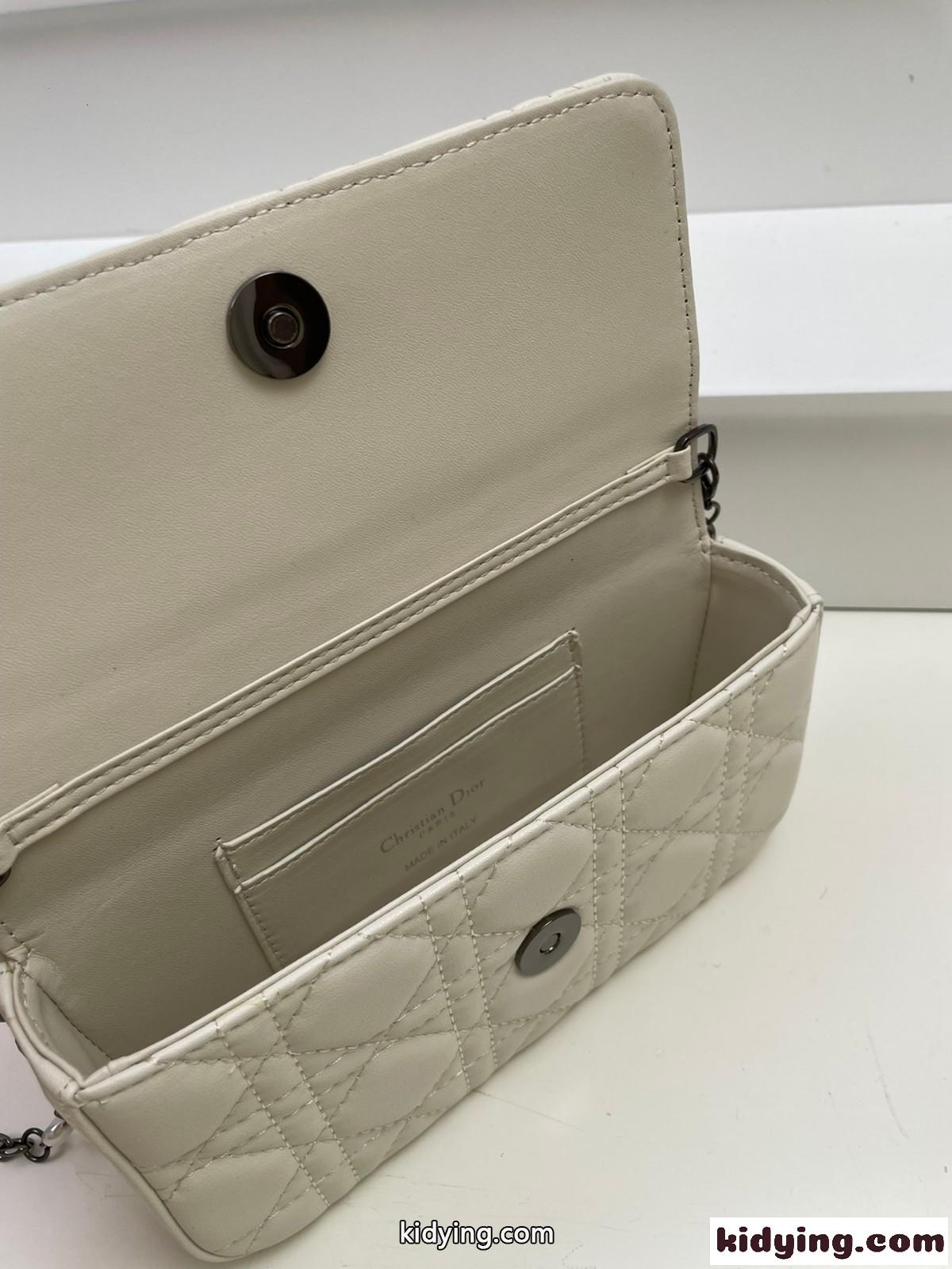 クリスチャン・ディオール バッグ コピー LADY DIOR フォンポーチ ホワイト-3