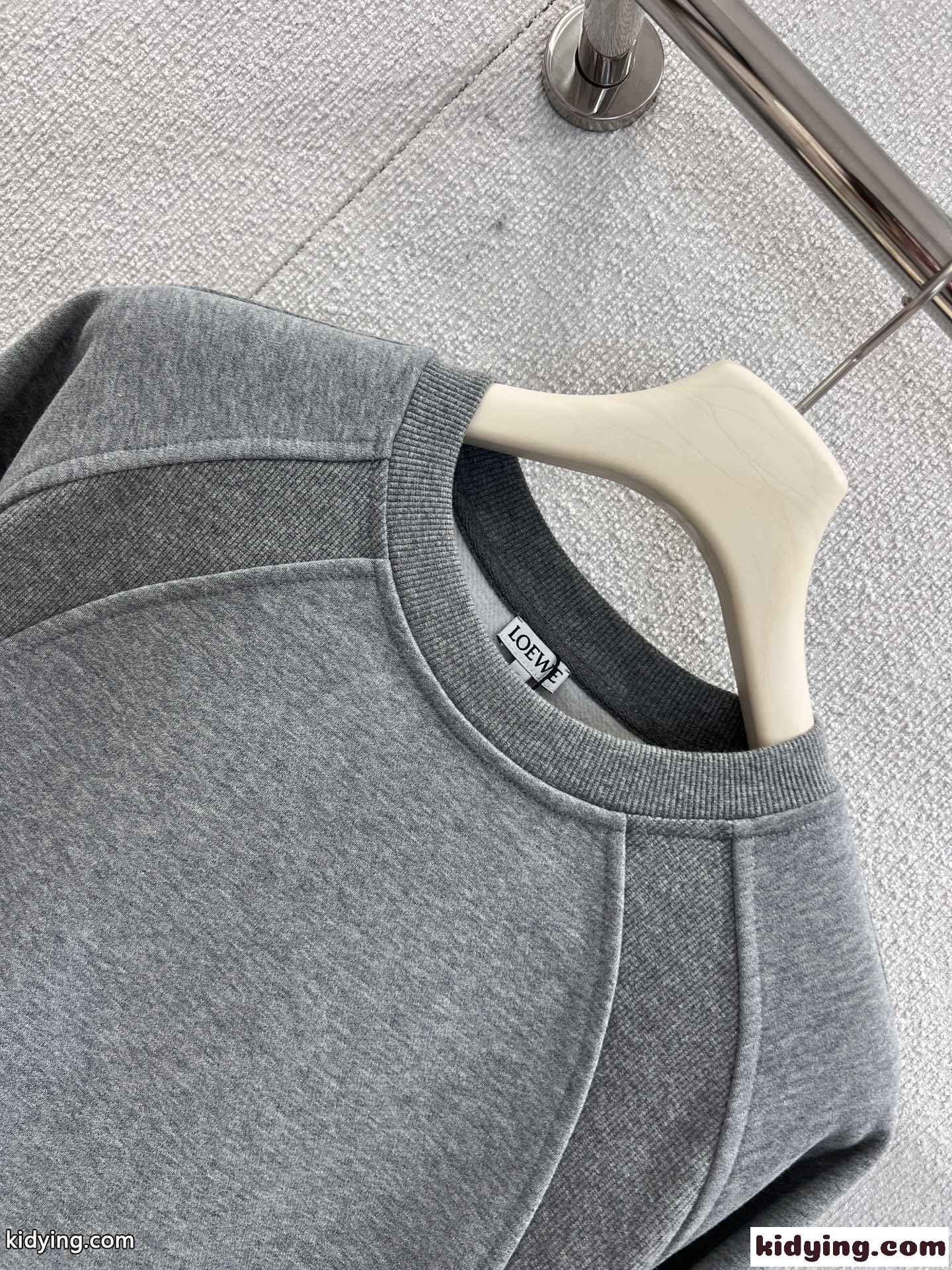 カジュアル クロップド スウェットシャツ ロエベ Tシャツ コピー グレー-1