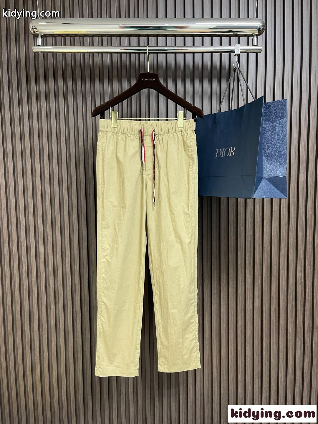 シンプル カジュアル ロングパンツ モンクレール パンツ コピー 合わせやすい-1