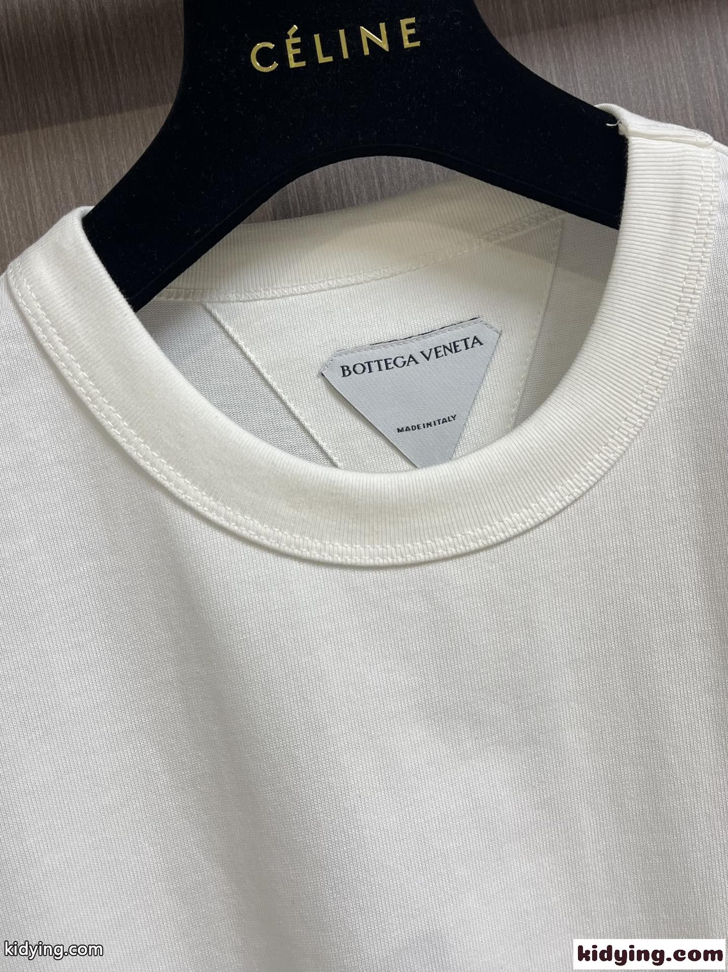 シンプル おしゃれ クルーネック ボッテガ・ヴェネタ Tシャツ コピー 半袖 トップス ホワイト-4