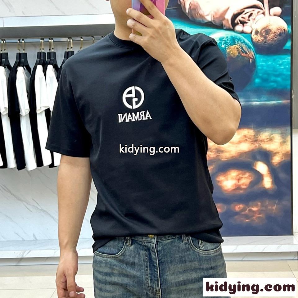 おしゃれ ロゴ クルーネック 半袖Tシャツ アルマーニ Tシャツ 偽物 ブラック-1