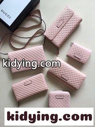 グッチ財布 ピンク 最新の3つ折りタイプのジッパー付き財布 材料 仕上げ ロゴ スチールプリント 糸通し 細部まで見事に表現された コピー-4