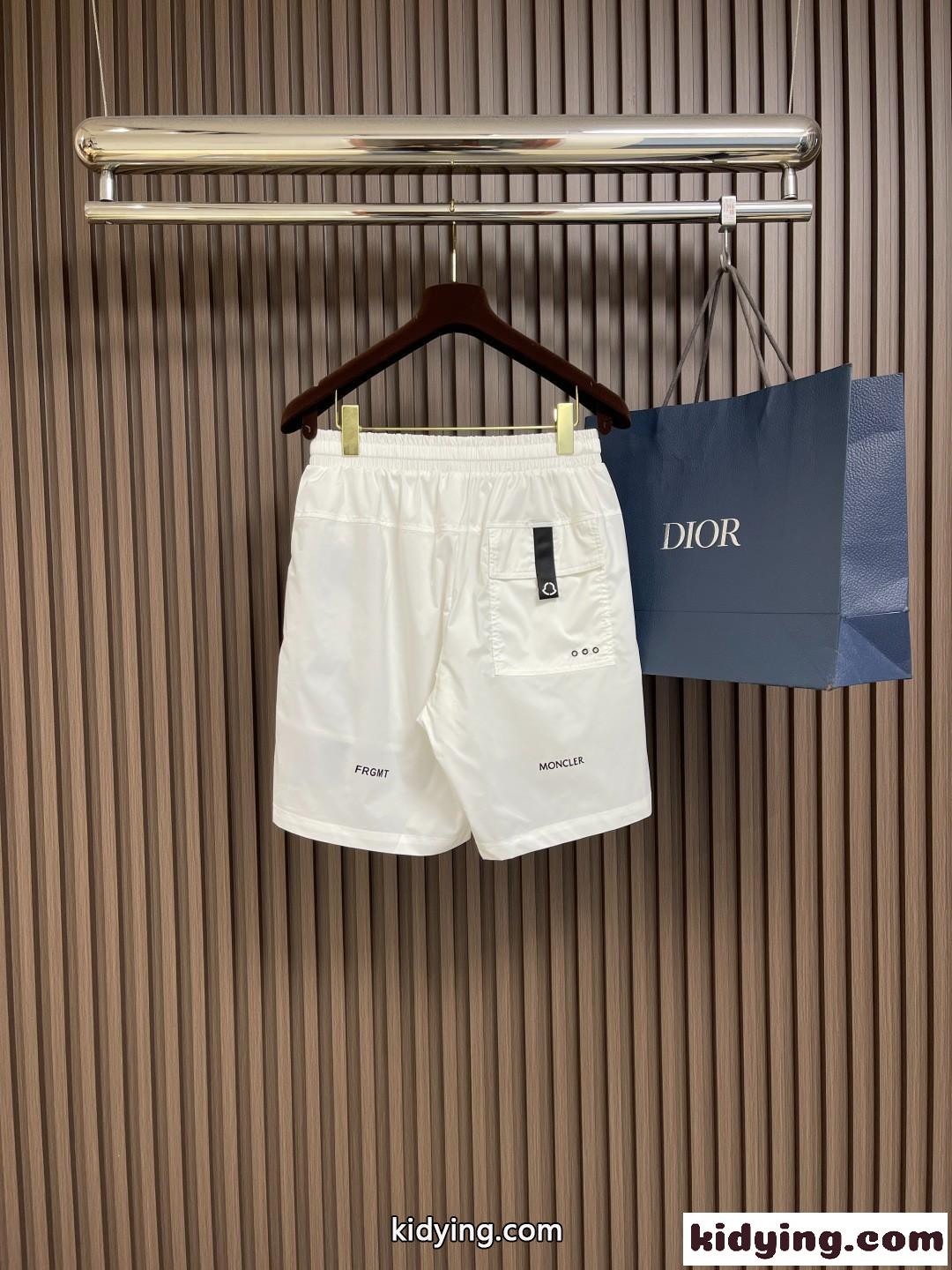 シンプル ロゴ ショートパンツ モンクレール パンツ コピー メンズ-1