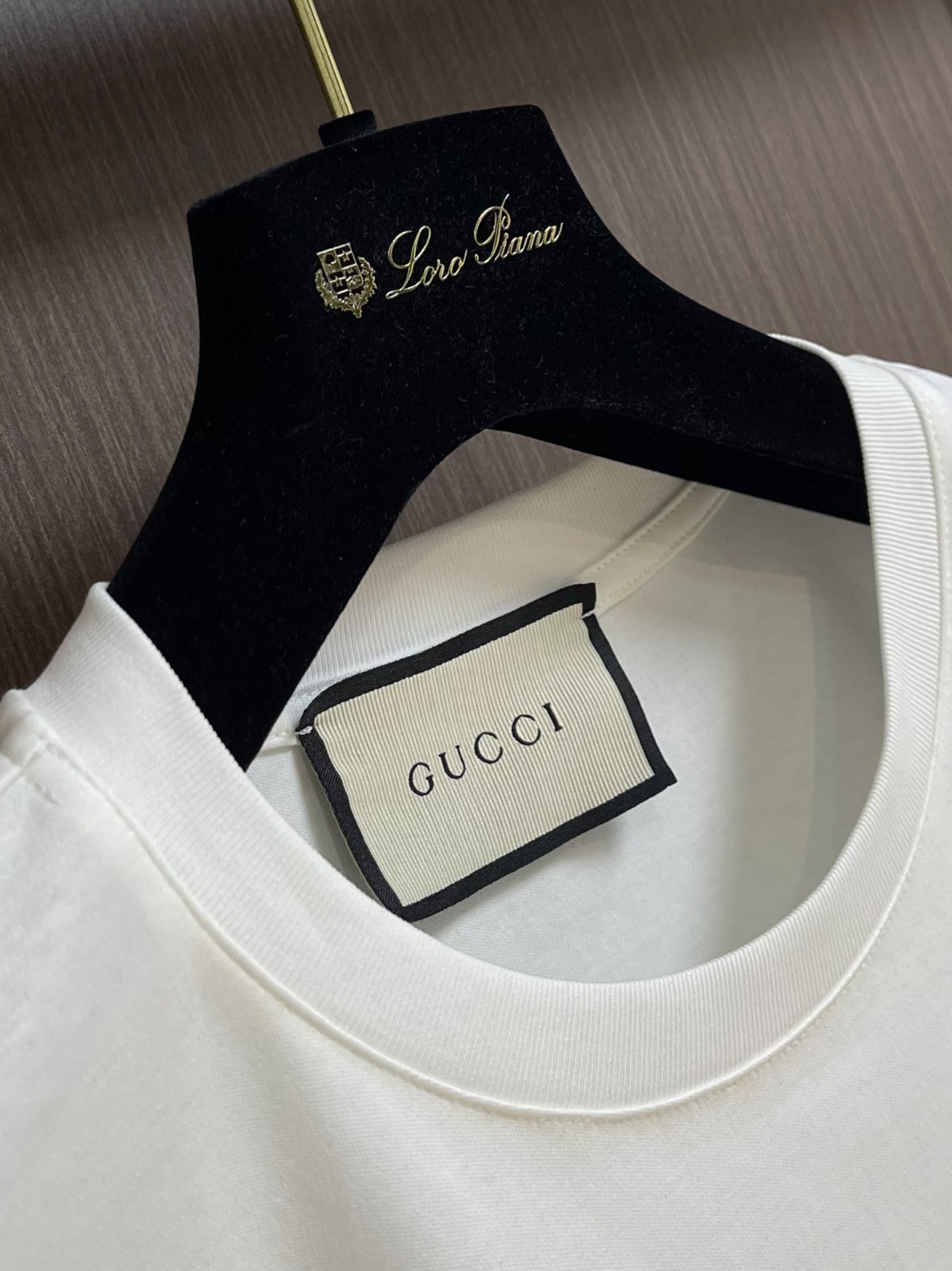 スパンコール付き ロゴ 長袖Tシャツ グッチ Tシャツ コピー 合わせやすい-4