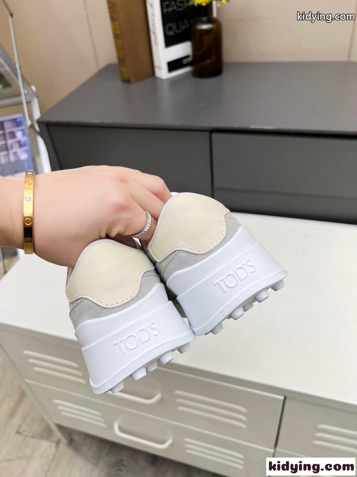 人気 レディース トッズ スニーカー コピー レザー プラットフォーム スニーカー-3