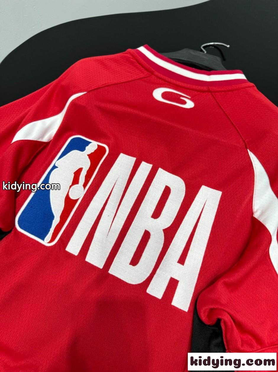 BALENCIAGA x NBA オーバーサイズ ロゴ刺繍 コットン Tシャツ コピー 偽物 レッド-4