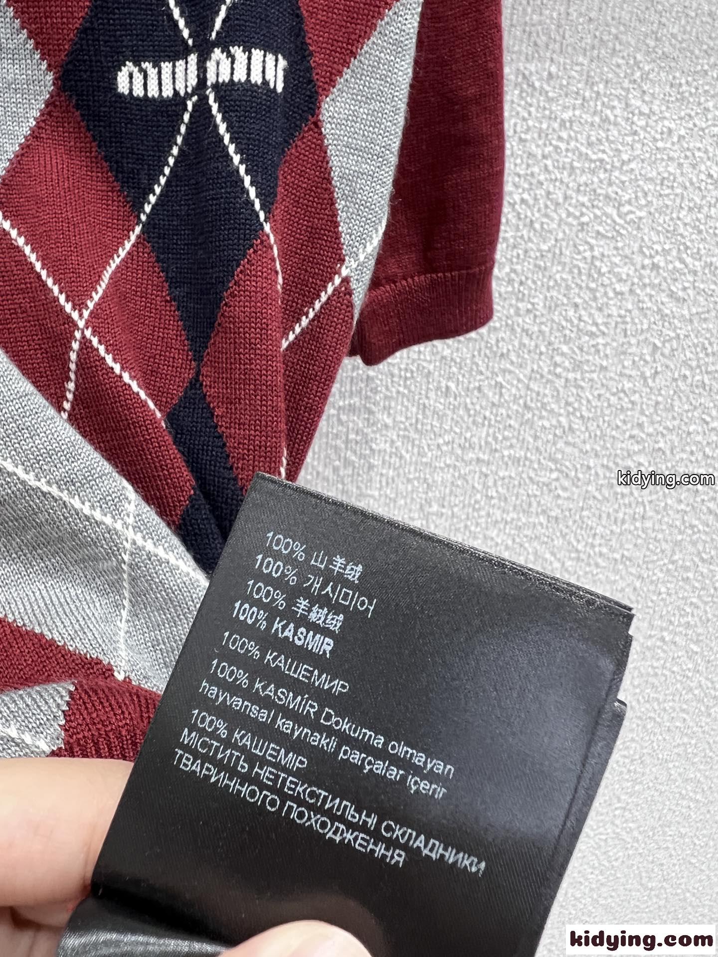 カシミヤ ニット ポロシャツ ミュウミュウ スーパーコピー ショートスリーブ-4