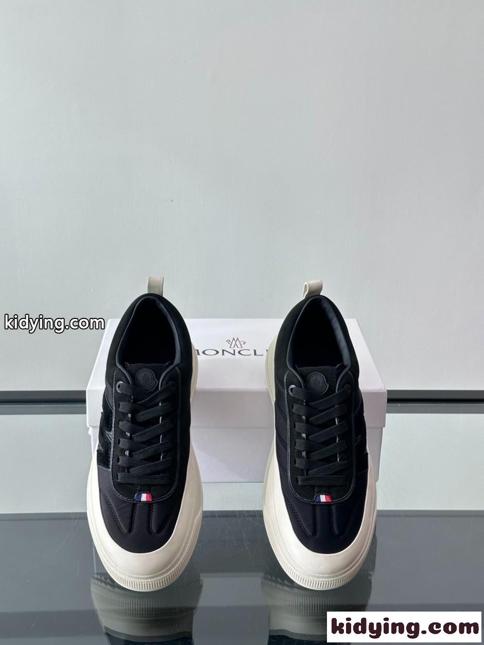 人気 洗練された モンクレール スーパーコピー Moncler Altiveスニーカー ブラック-2
