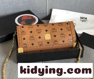 エムシーエム 財布 レディース コピー MCMBerlinシリーズVisetosショルダーバッグのレトロなスーツケース要素が新生-4