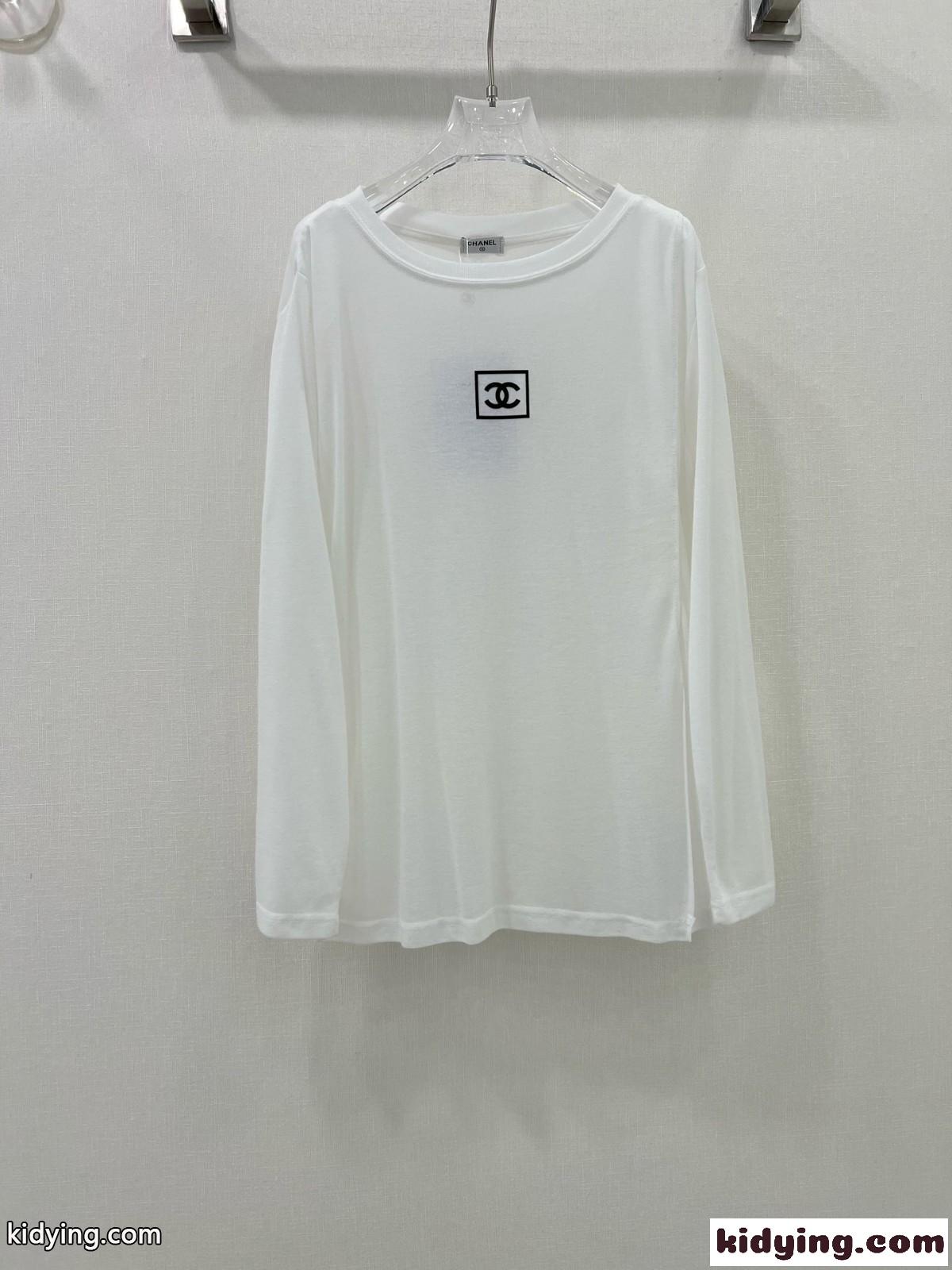 シンプル ロゴ 日焼き止め 長袖Tシャツ シャネル Tシャツ 偽物 ホワイト-0