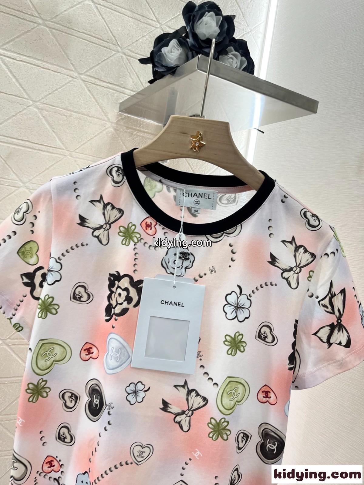 遊び心のある プリント 半袖Tシャツ シャネル Tシャツ コピー コットン-0