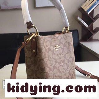 Coach コーチの新型 新型馬車のバケツが小さくてロゴが小さくて 簡単できれいではない コーチバッグ a4 コピー-2