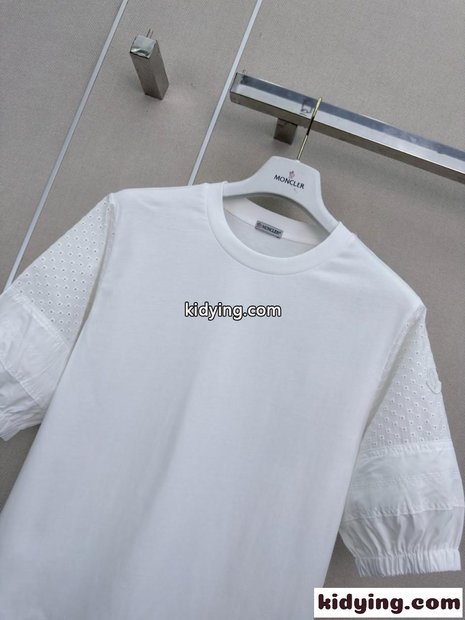 カジュアル 半袖 クルーネック カットソー モンクレール Tシャツ 偽物 ホワイト-1