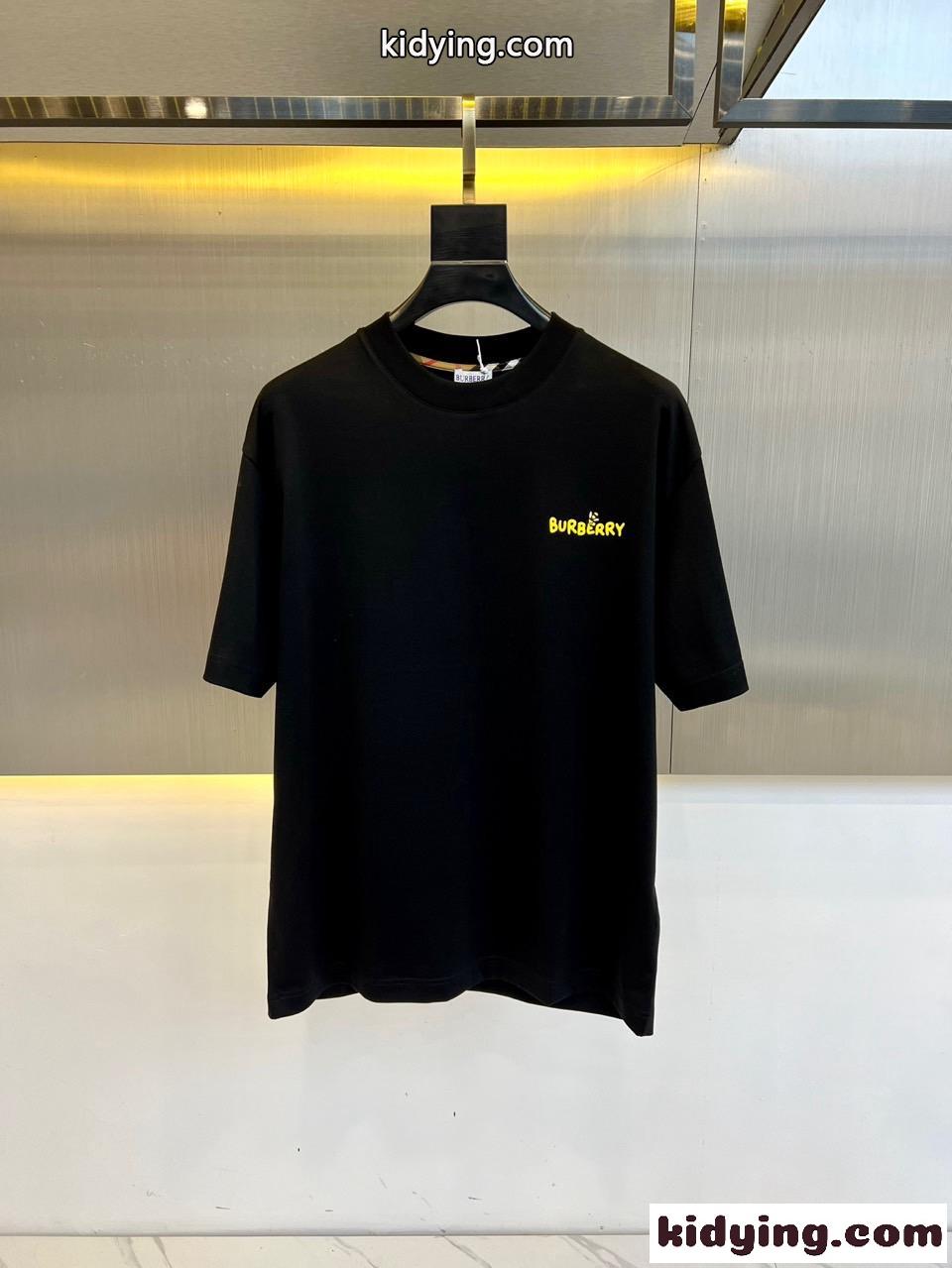 シンプル プリント 半袖Tシャツ バーバリー Tシャツ コピー クルーネック ブラック-0