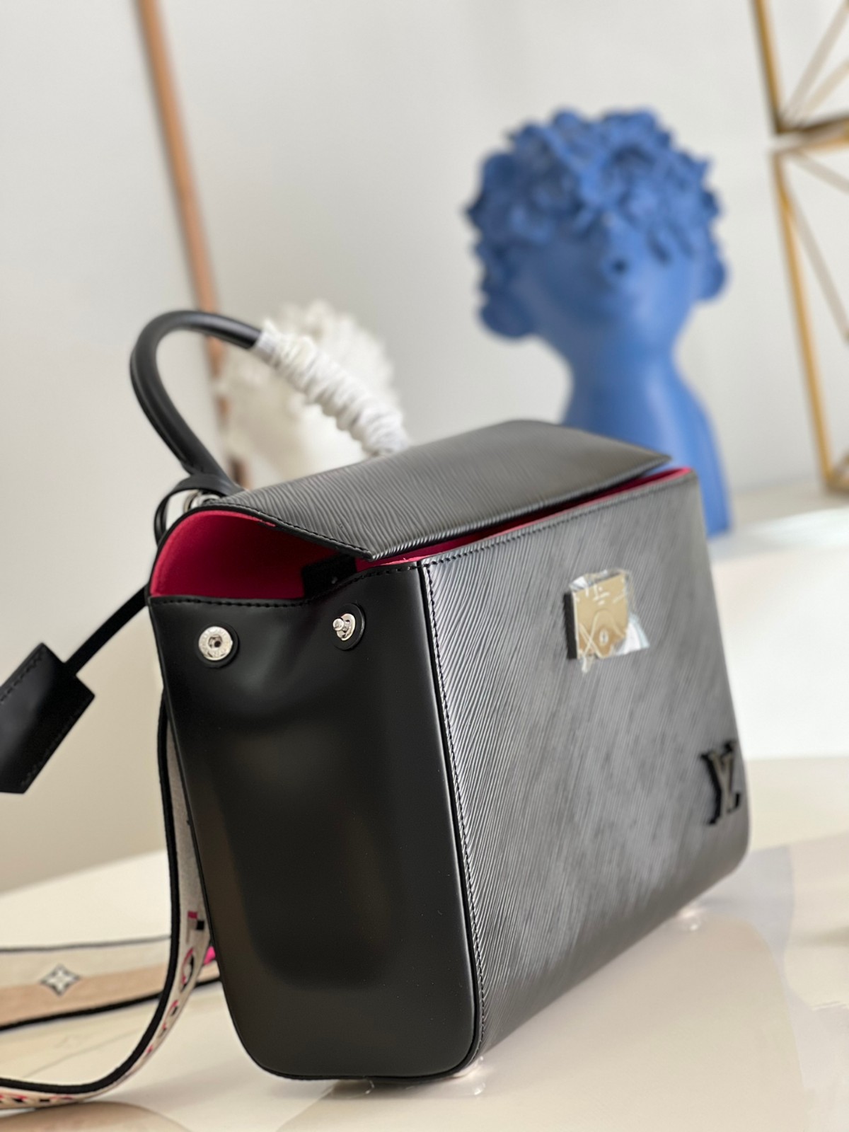 上品 M59134 ルイヴィトン クリュニーBB ハンドバッグ スーパーコピー ブラック-3