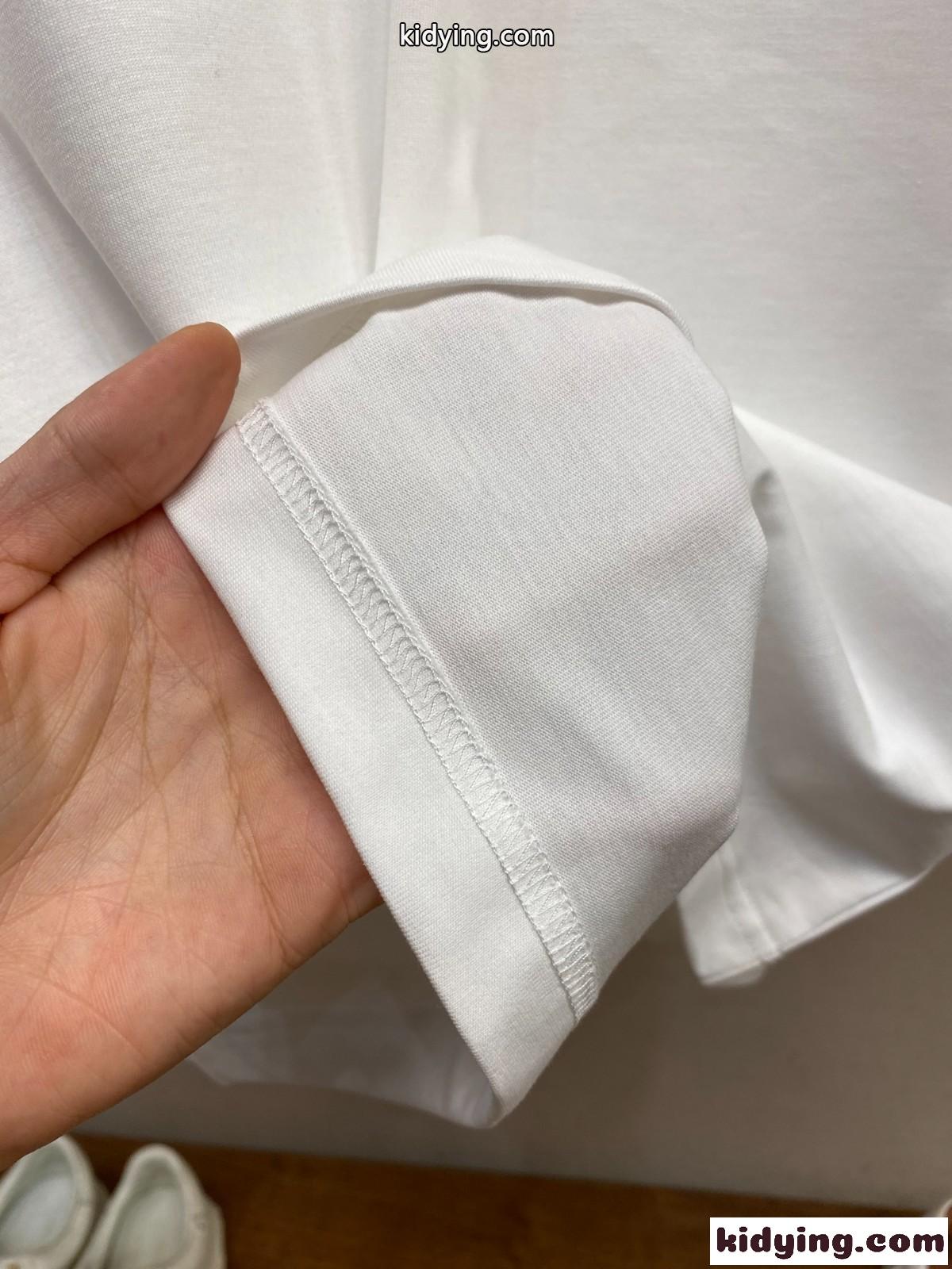 カジュアル 合わせやすい バーバリー Tシャツ 偽物 半袖Tシャツ ホワイト-3