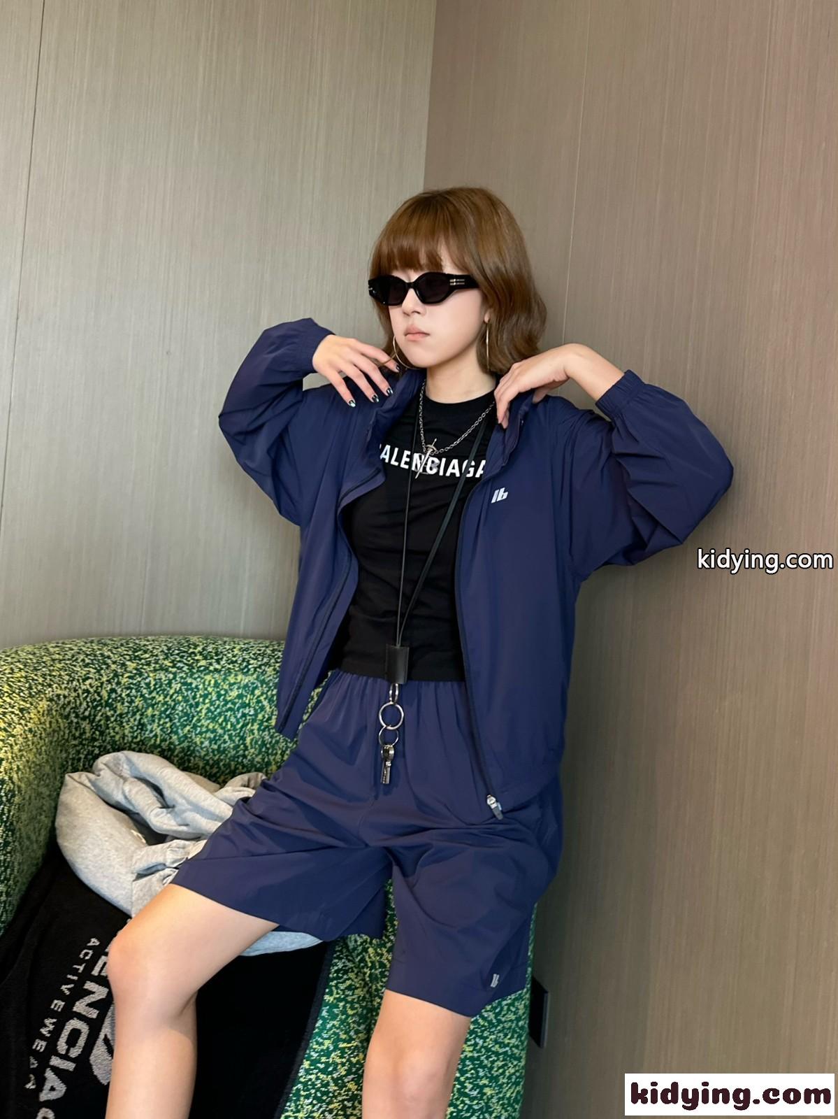 Shrunk Activewear ウィンドブレーカー バレンシアガ ジャケット コピー ブルー-4