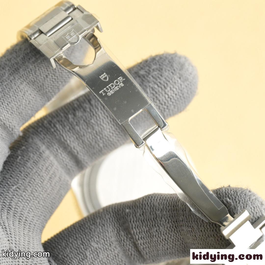 目を引く エレガント クラシック チューダー 時計 コピー 41mm メンズウォッチ-4