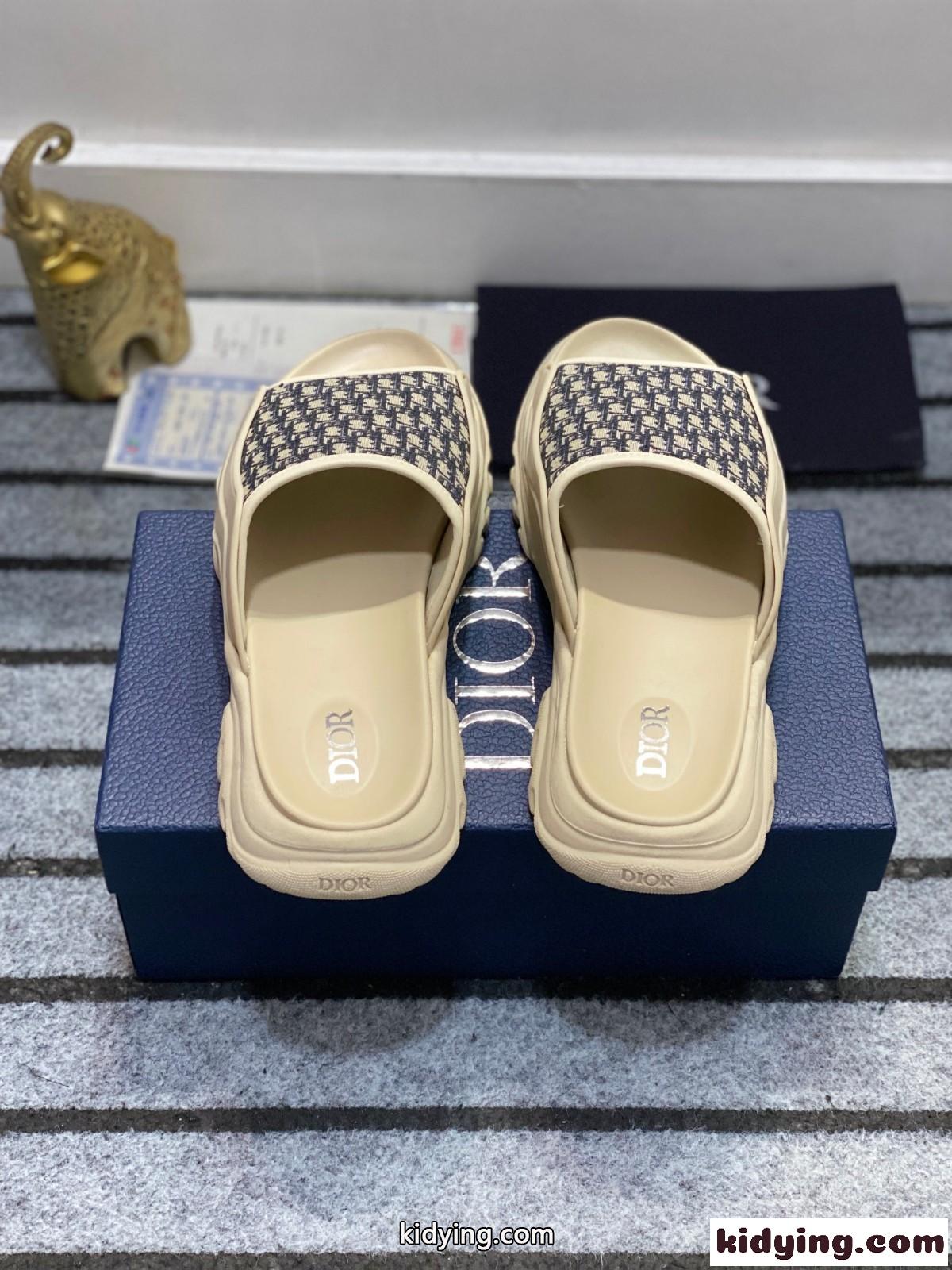 軽量 快適 Dior H-Town サンダル クリスチャン・ディオール サンダル コピー ベージュ-1