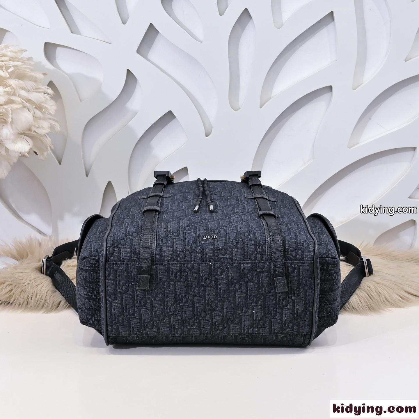 Dior Hit the Road フラップ付き バックパック スーパーコピー ブラック-2