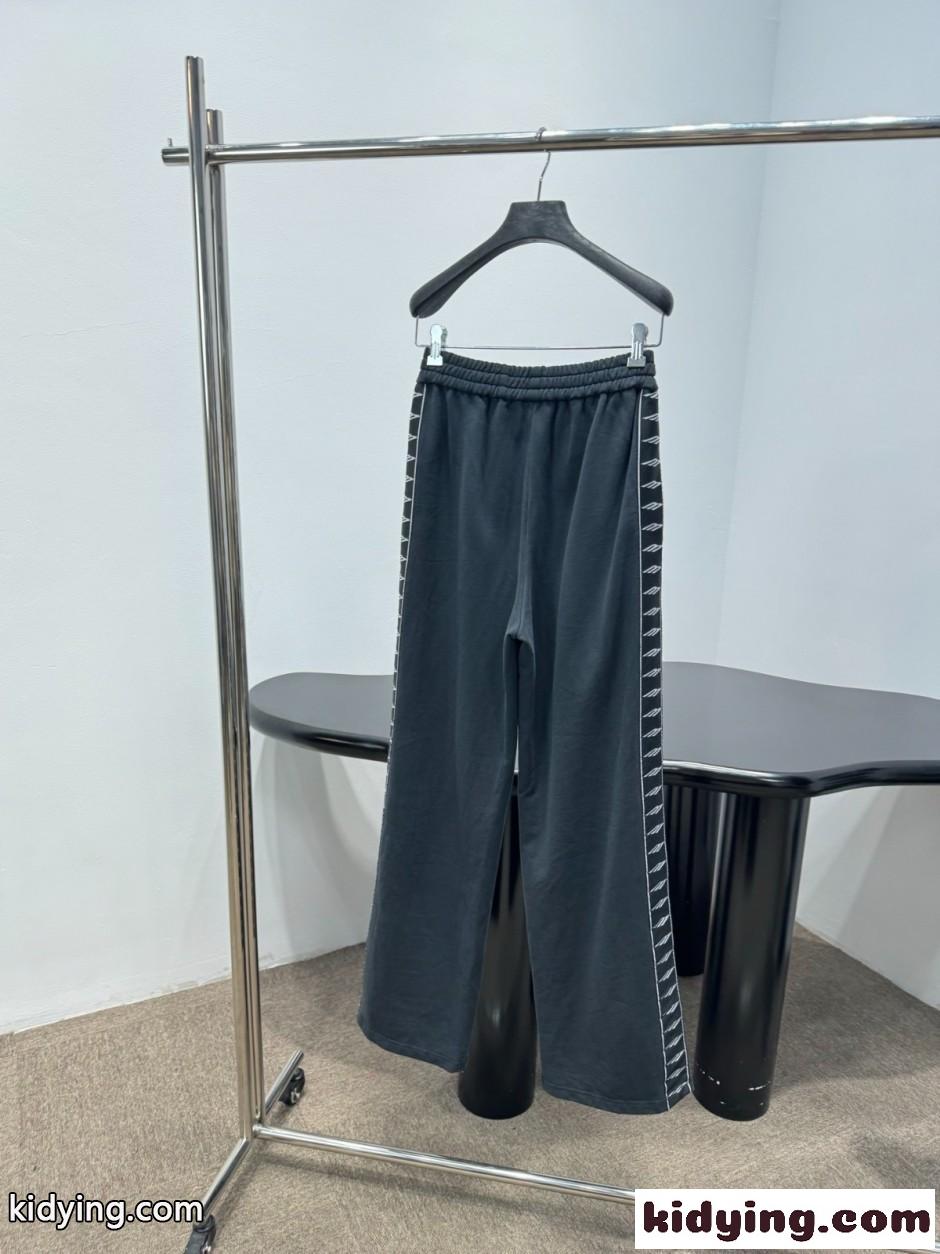 サイドライン ロゴテープ スウェットパンツ バレンシアガ パンツ コピー-2