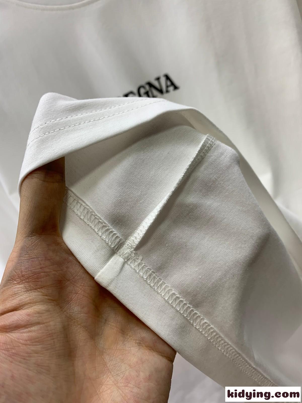 ベーシック シンプル ロゴ クルーネック 半袖Tシャツ エルメネジルド・ゼニア Tシャツ コピー ホワイト-4