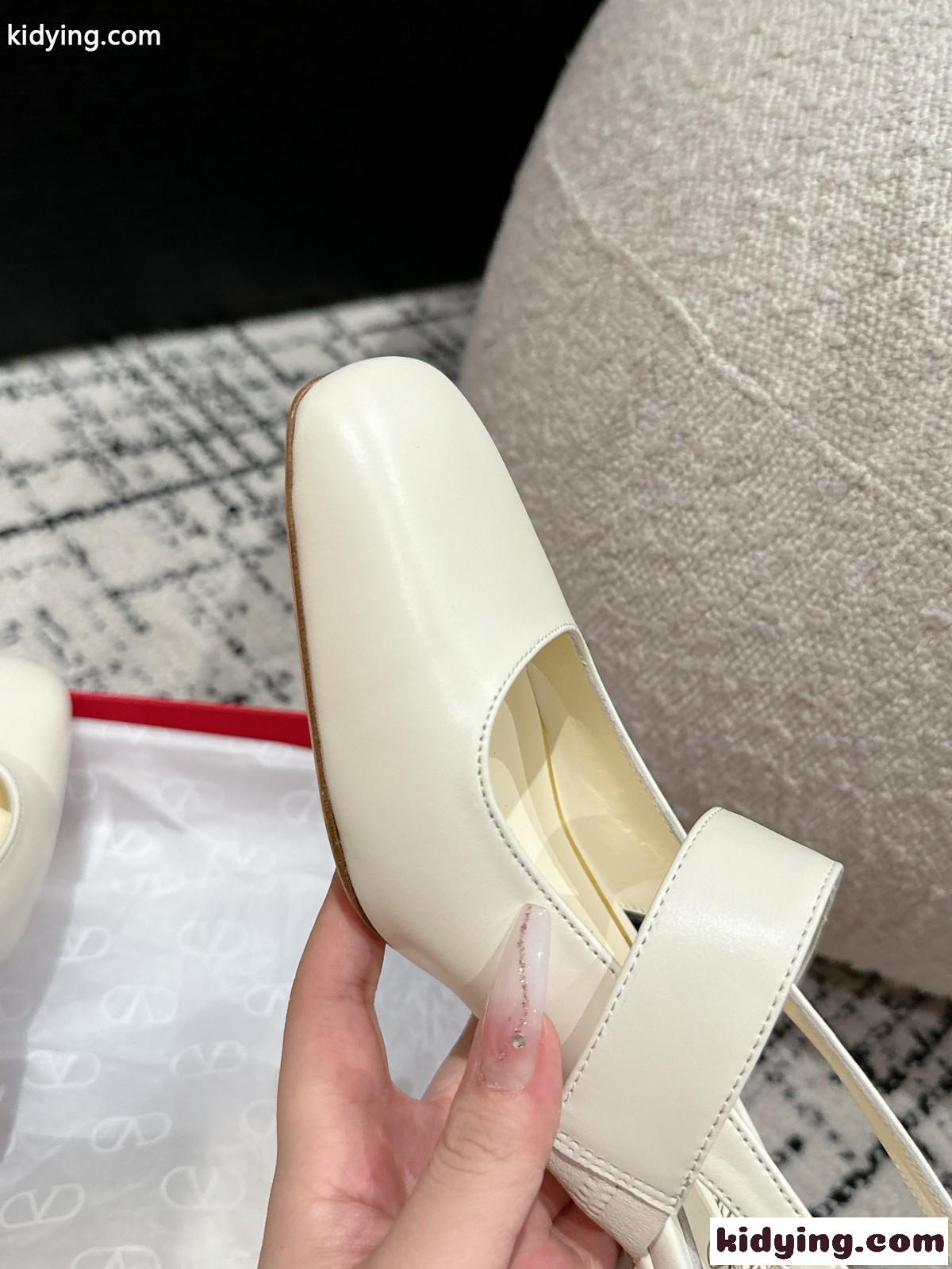 Vロゴ メリージェーン スリングバックパンプス ヴァレンティノ パンプス コピー ホワイト-3