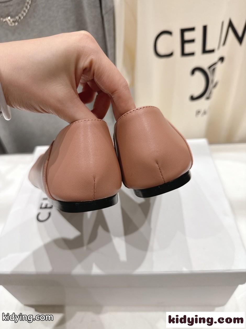 シンプル 上品 セリーヌ オーラ スリッポン ローファー スーパーコピー ピンク-3