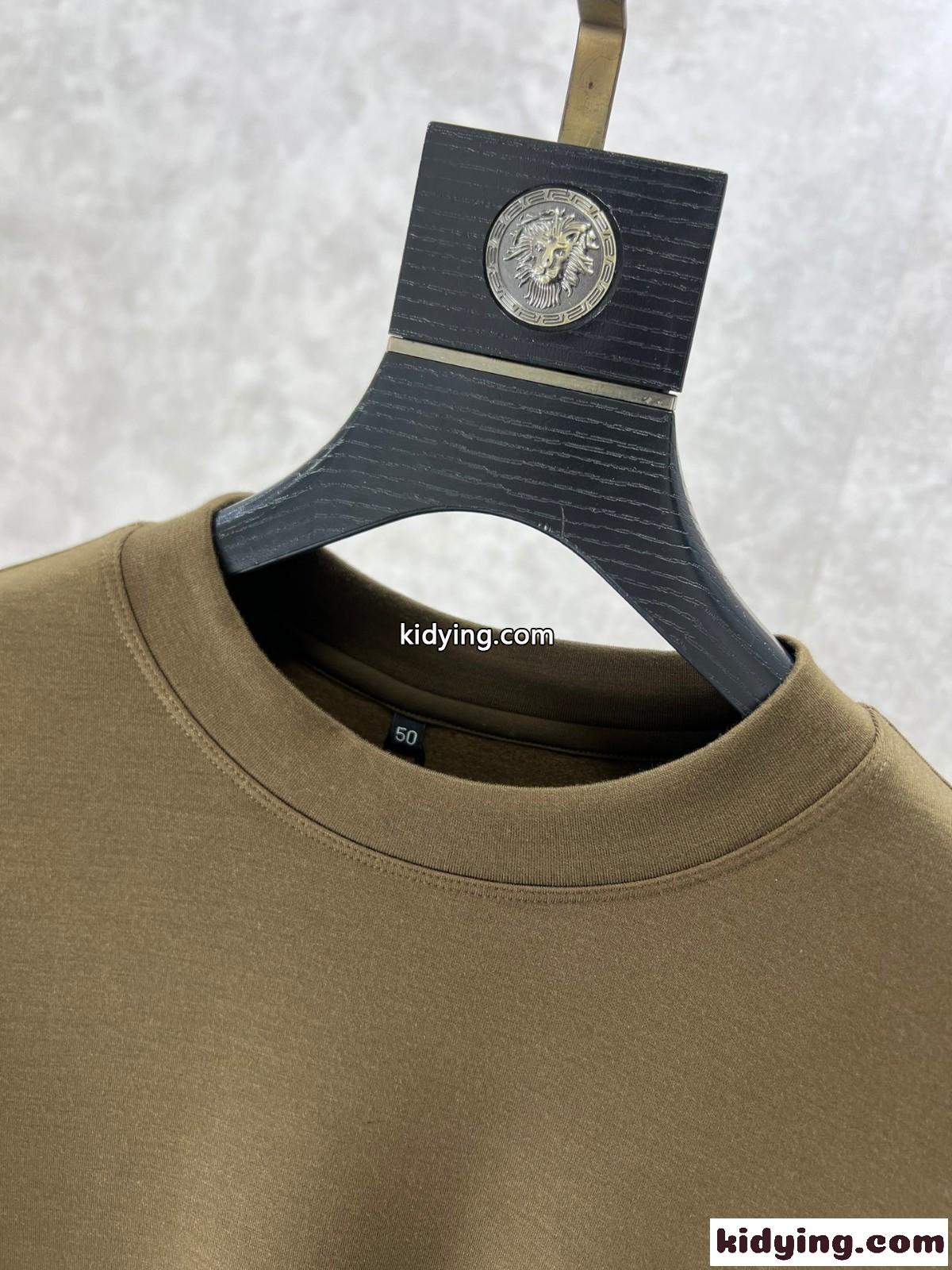 シンプル アルマーニ Tシャツ コピー 合わせやすい クルーネック 長袖Tシャツ-2