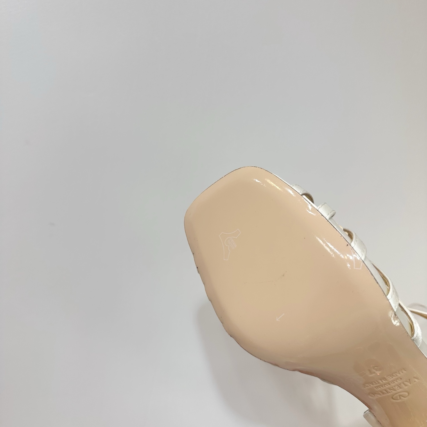 洗練された ヴァレンティノ プレシューズ クリスタル サンダル スーパーコピー ホワイト-4