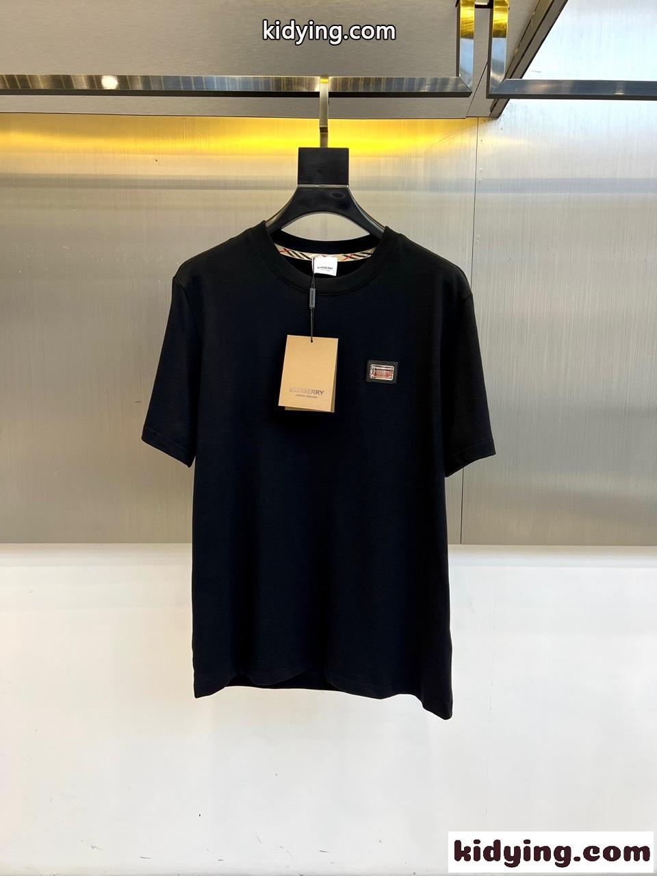 シンプル ロゴプレート コットン バーバリー Tシャツ 偽物 半袖Tシャツ ブラック-0