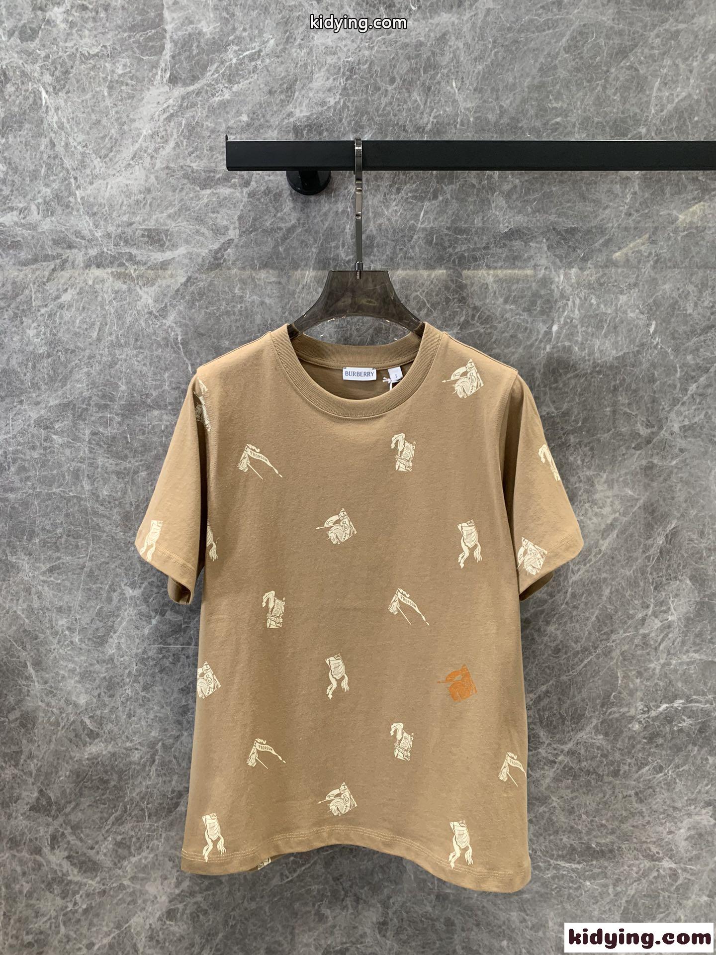 EKD コットンTシャツ バーバリー Tシャツ コピー 半袖 トップス カーキ-1